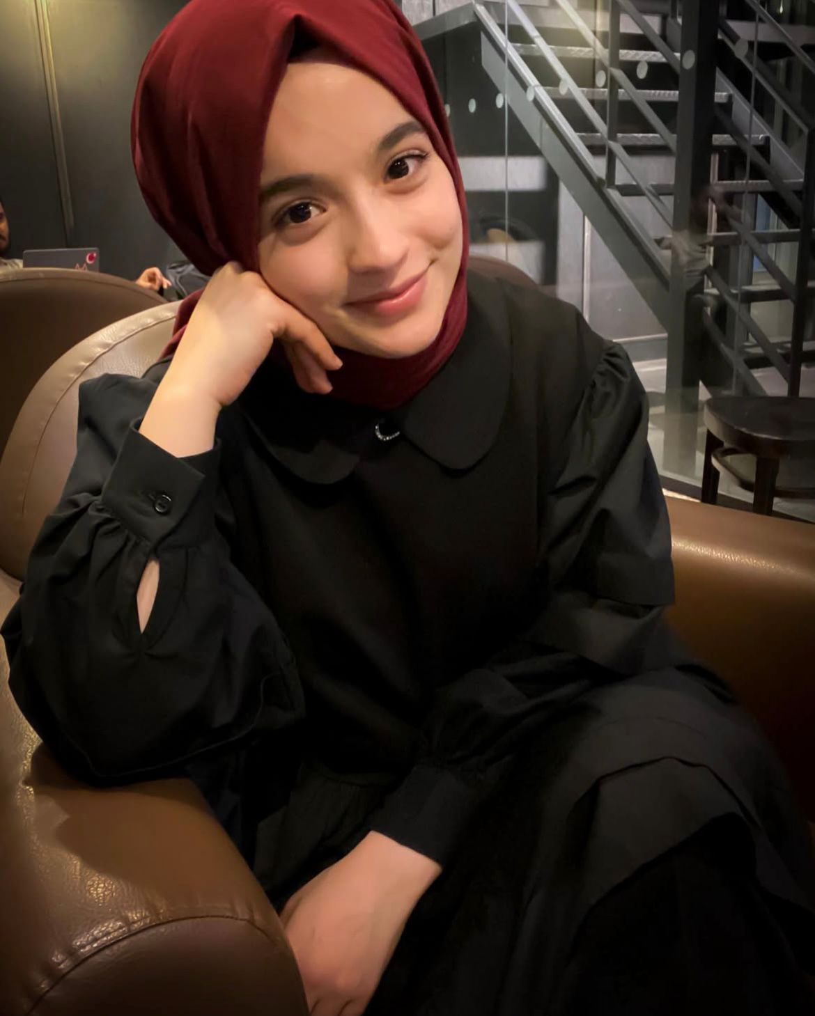 Üçevler Yaratıcı Partner Bayan Escort Sultan
